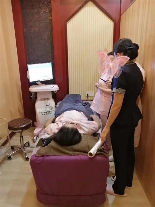 便攜式盆底康復治療儀，解決產(chǎn)康從業(yè)者上門產(chǎn)康服務